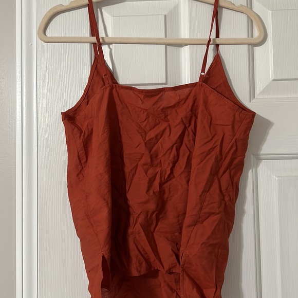 Orange tank top - Picture 3 of 3